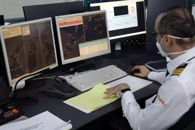 Türk boğazları yerli ve milli yazılımla yönetilecek