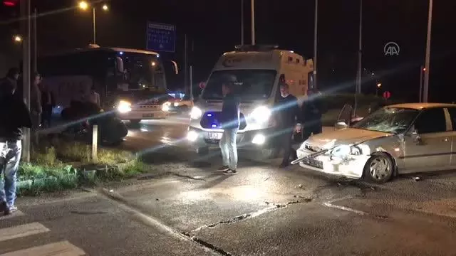 ZONGULDAK - Otomobil ile motosiklet çarpıştı: 2 yaralı