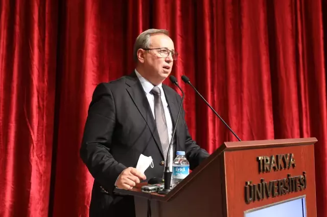 Aliya İzetbegoviç düzenlenen panelle anıldı