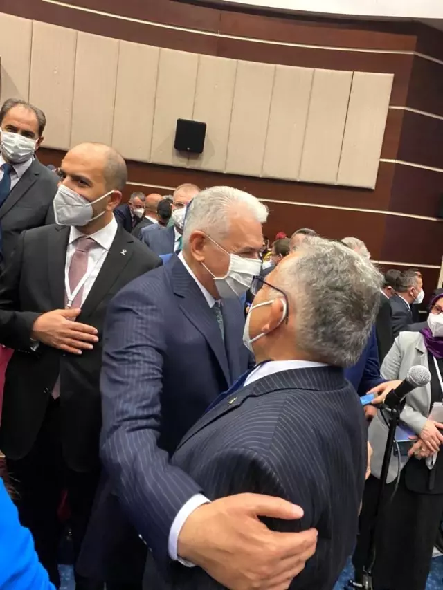 Büyükkılıç, AK Parti Genişletilmiş İl Başkanları Toplantısına katıldı