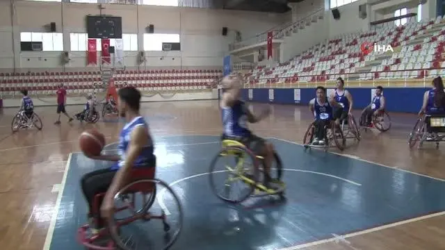 Basketbolda Denizlili sporcuya milli davet