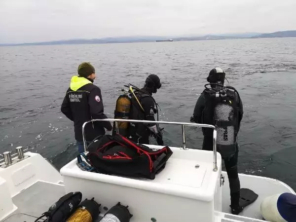 ÇANAKKALE BOĞAZI'NDAN 250 KİLO HAYALET AĞ TEMİZLENDİ