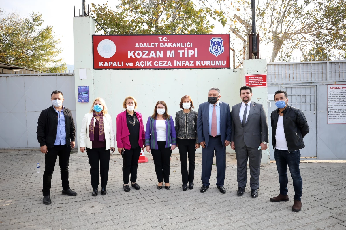 CHP Genel Başkan Yardımcısı Karaca, Adana'da ziyaretlerde bulundu Açıklaması