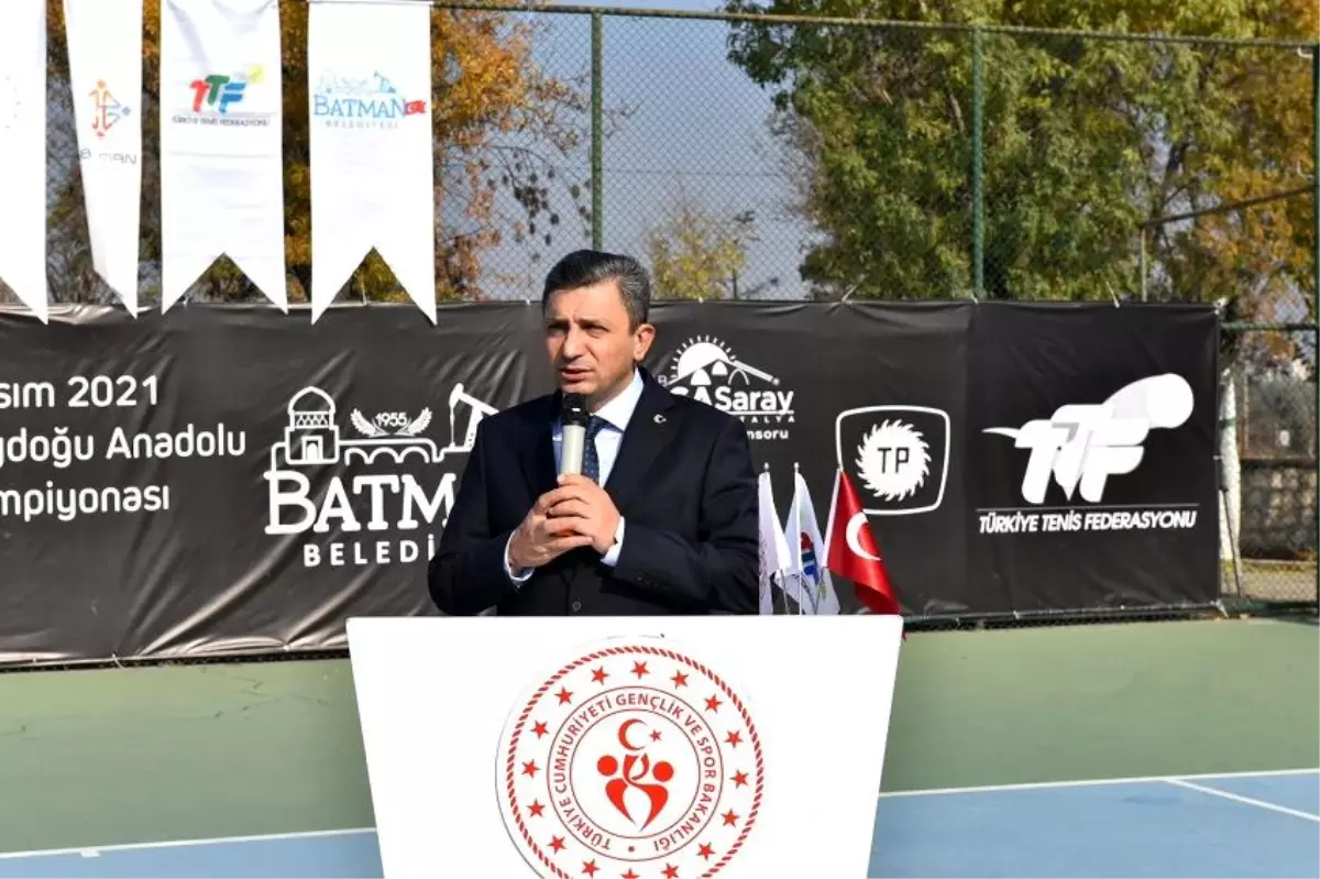 Doğu ve Güneydoğu Anadolu Tenis Takım Şampiyonası Rekor Katılımla Batman'da Başladı