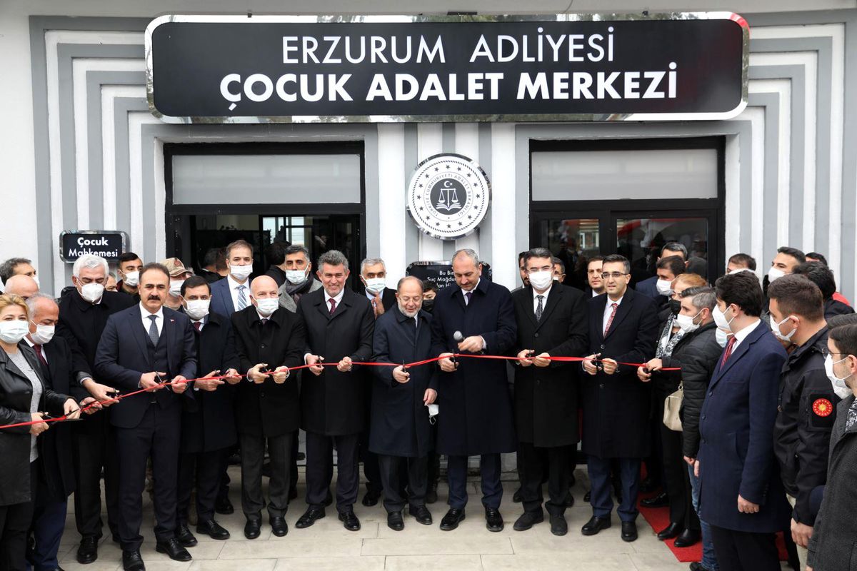 DÜNYA ÇOCUK HAKLARI GÜNÜ'NDE BÜYÜKŞEHİR'DEN ANLAMLI YATIRIM