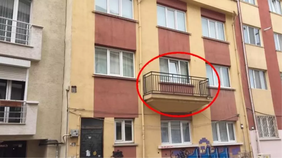 Görenler şaşkınlığını gizleyemiyor! Balkonu yapıp kapıyı unuttular