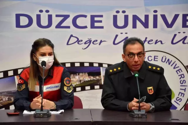 Kadınlara KADES'in kullanımı anlatıldı