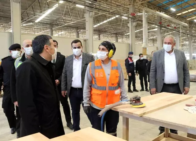 Kendi enerjisini üreten fabrikaya hayran kaldılar