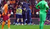 Nefes kesen derbide tarihi hatanın eşiğinden dönüldü! Fenerbahçe az kalsın hükmen mağlup olacaktı
