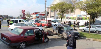 Son dakika haberi: Samsun'da 3 otomobil birbirine girdi: 1 ölü, 3 yaralı