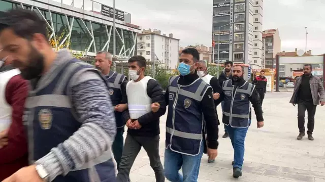 Son dakika haberleri... Cinayetle ilgili baba ve iki oğlu gözaltına alındı