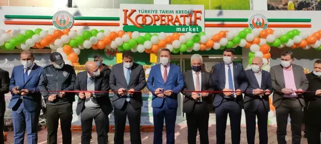 Tarım Kredi Kooperatif Market in 561'inci şubesi Nurdağı'nda açıldı