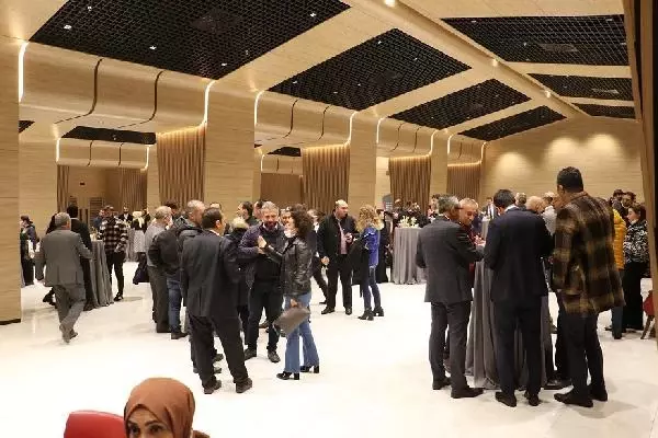 24 KASIM ÖĞRETMENLER GÜNÜ ÖZEL BİR PROGRAMLA KUTLANDI