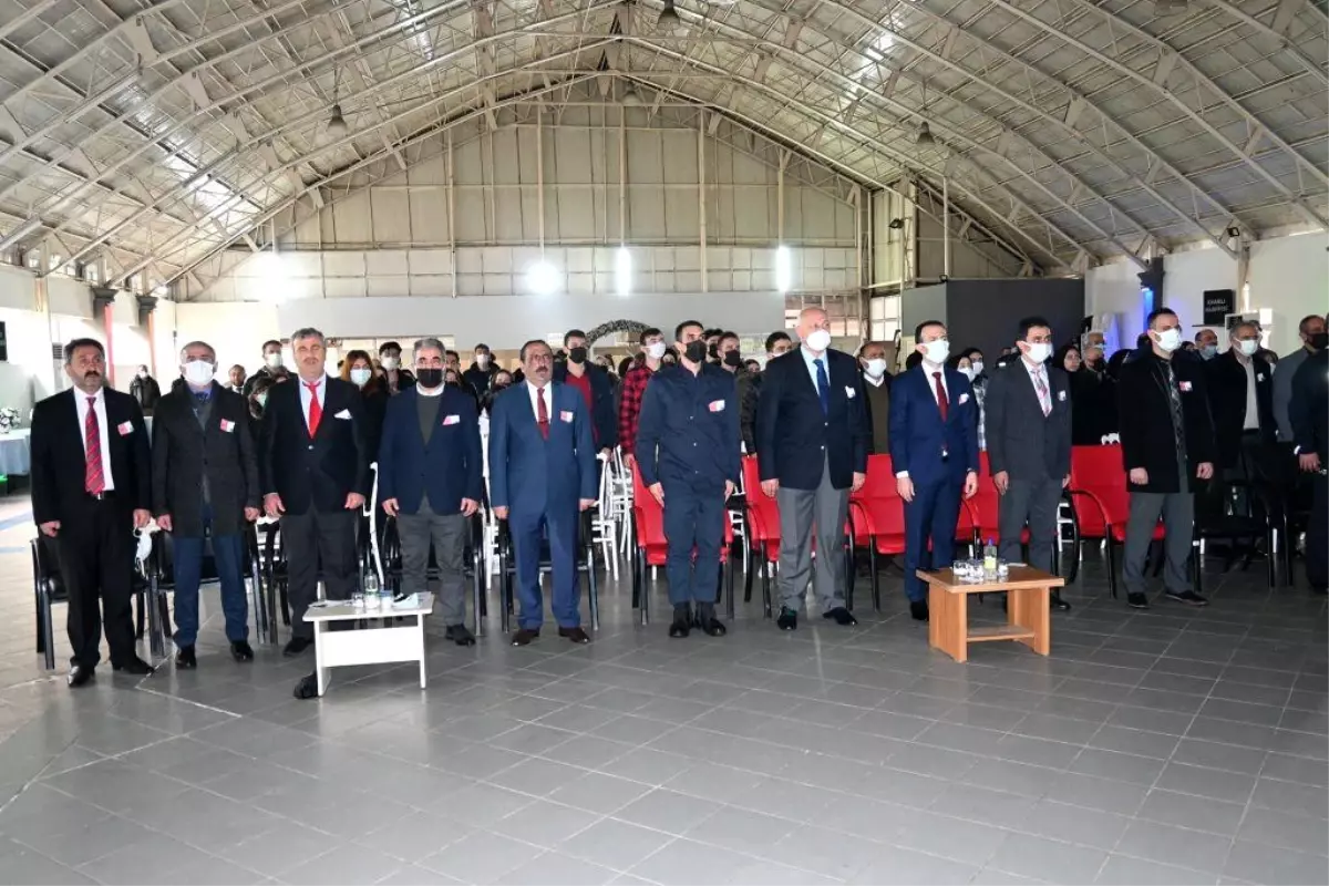 Araklı'da 24 Kasım Öğretmenler Günü Kutlandı
