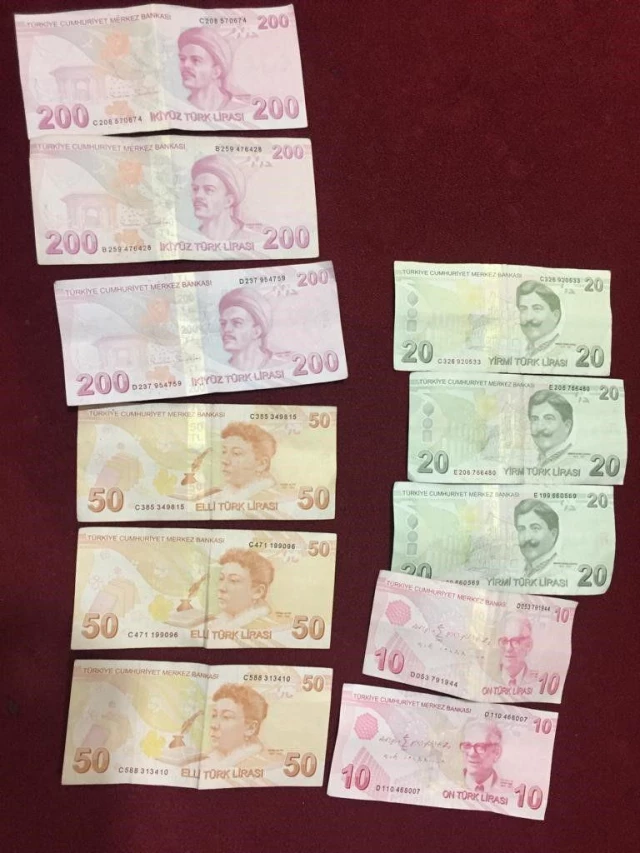 Düzce'de kahvehanede kumar oynayan 4 kişiye para cezası
