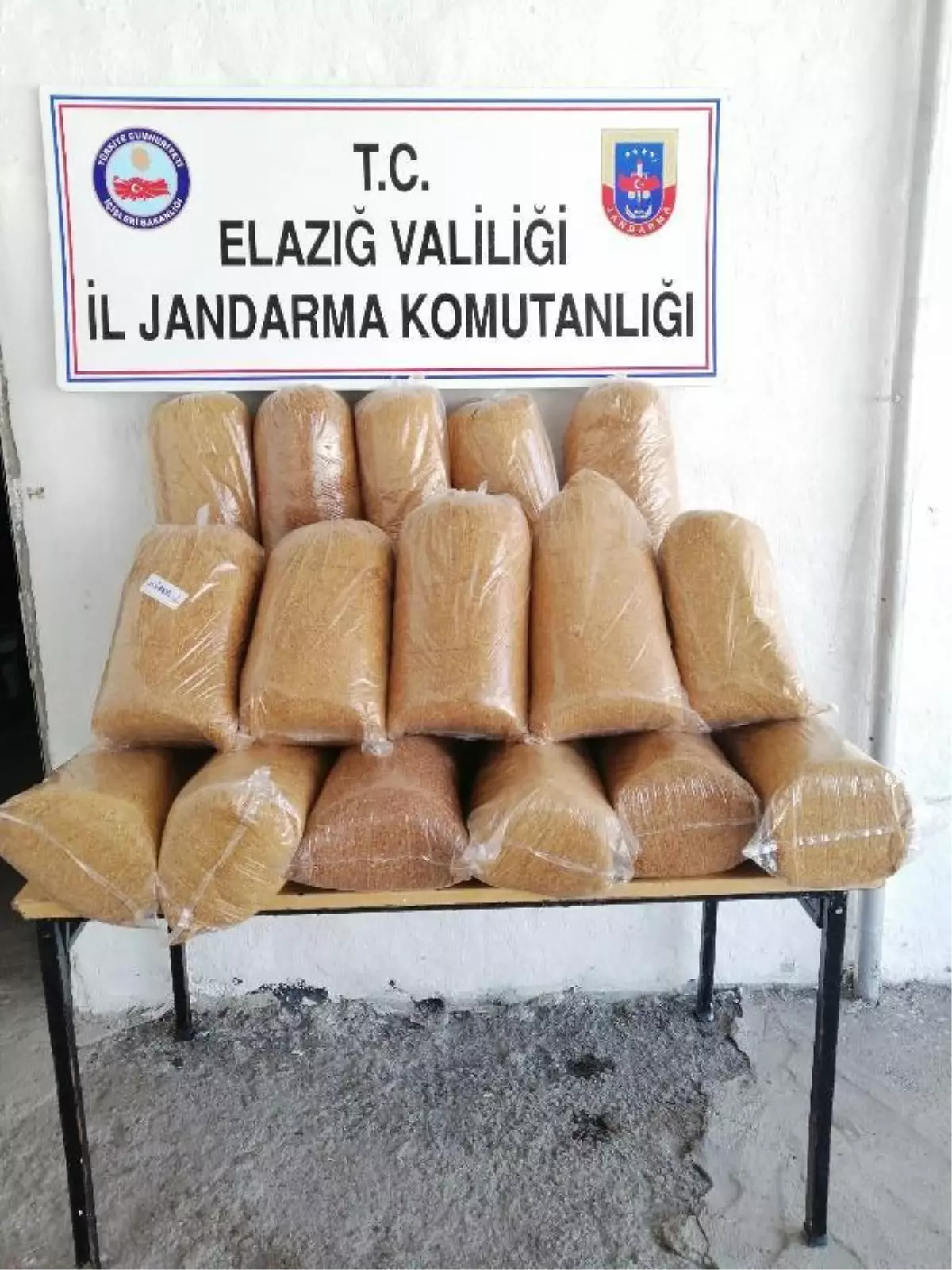 Elazığ'da 130 kilo kaçak tütün ele geçirildi