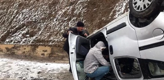 Pöske dağında virajı alamayan araç devrildi: 1'i ağır, 5 yaralı