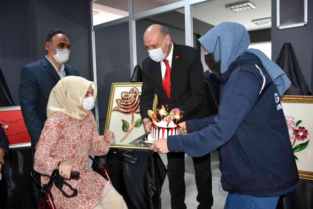 Sanat aşkı engel tanımadı