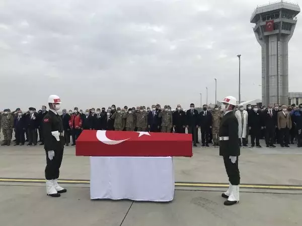 ŞEHİT BİNBAŞI METE YILDIRIM, MEMLEKETİNE UĞURLANDI