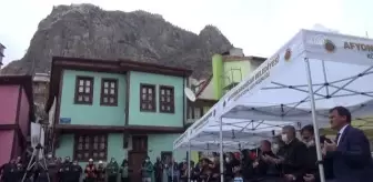 Bodrum: AFYONKARAHİSAR - AK Parti'li Özhaseki, Afyonkarahisar'da açılış töreninde konuştu Bodrum: AFYONKARAHİSAR - AK Parti'li Özhaseki, Afyonkarahisar'da açılış töreninde konuştu