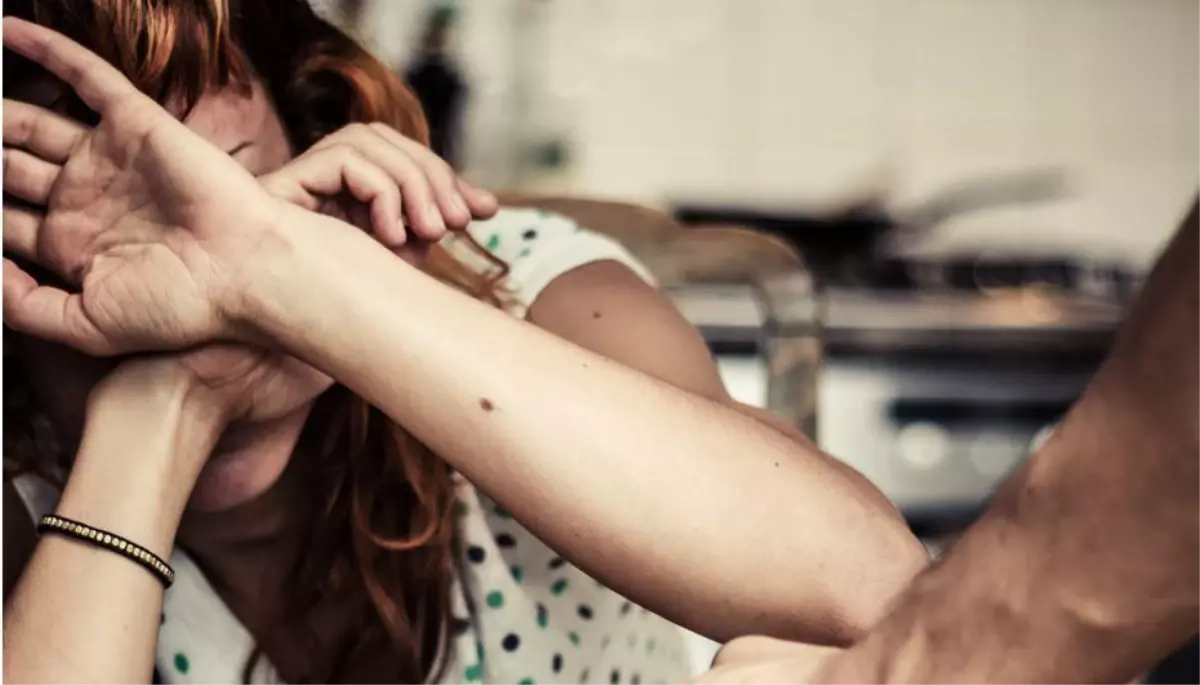 Kadına yönelik şiddetle mücadele günü nedir?