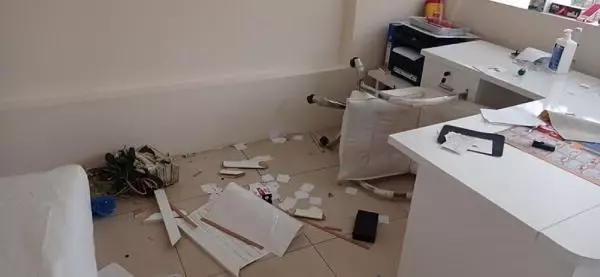 'Kilo vermelisin' diyen doktora bıçaklı saldırı