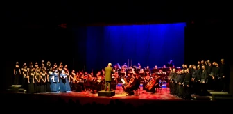Mersin Devlet Opera ve Balesi 'Gala Konseri' verdi