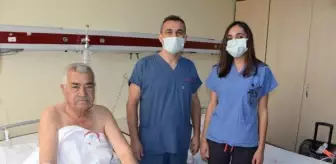 Şırnak: DİYARBAKIR - Terör saldırısında bacağı kopan kişinin ameliyatla ağrı pili takıldı Şırnak: DİYARBAKIR - Terör saldırısında bacağı kopan kişinin ameliyatla ağrı pili takıldı
