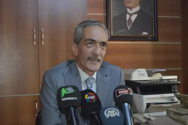 Afyonkarahisar Bakkallar Esnaf Odası Başkanı Üstün, un ve ekmek fiyatlarıyla ilgili açıklamalarda bulundu