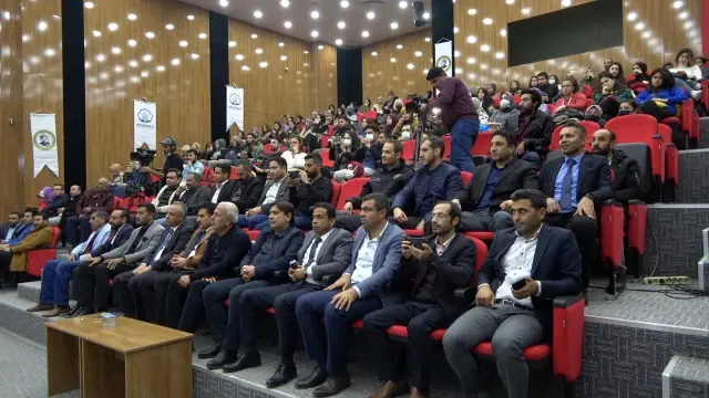 Akçakale'de öğretmenler için türkü gecesi