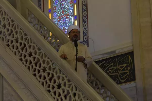 DİYANET İŞLERİ BAŞKANI: İSLAM, KARA PROPAGANDAYLA KARŞI KARŞIYA