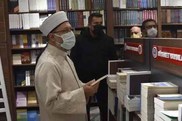 DİYANET İŞLERİ BAŞKANI: İSLAM, KARA PROPAGANDAYLA KARŞI KARŞIYA