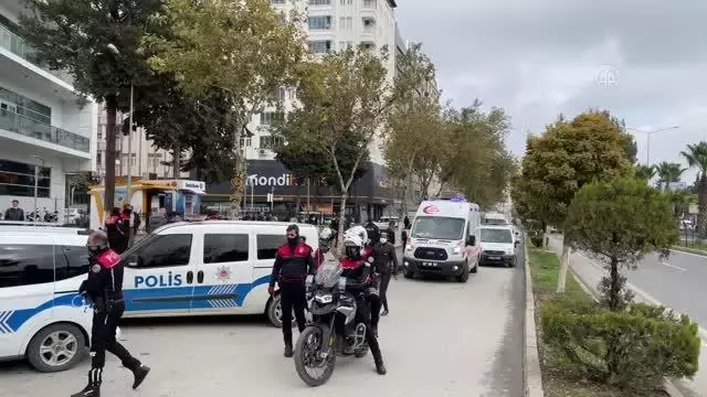 Duruşma sonrası çıkan kavgada 2 kişi yaralandı