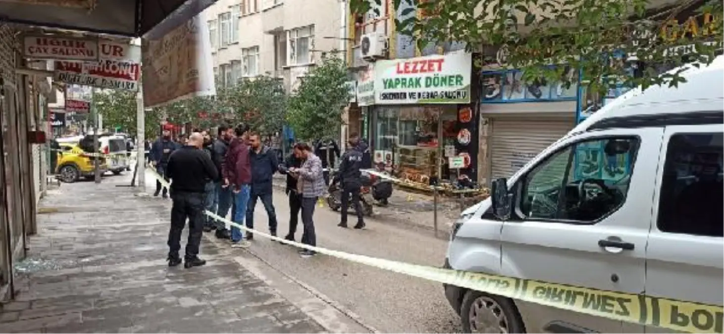 Son dakika: Elazığ'da çay ocağına silahlı saldırı: 2 yaralı