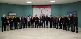 Darbe: Kadına Yönelik Şiddetle Mücadele Edenler DPÜ'de Ödüllendirildi