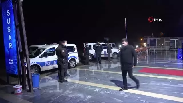 Sokak ortasında 5 yerinden vurulan genç kaldırıldığı hastanede öldü
