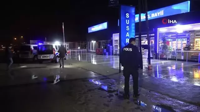 Sokak ortasında 5 yerinden vurulan genç kaldırıldığı hastanede öldü