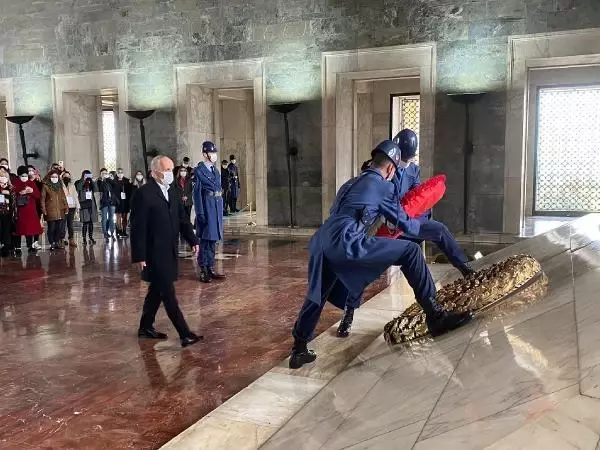 Türk-İş'ten asgari ücrete ilişkin yeni açıklama: Toplumun yüzde 90'ını memnun edecek bir rakam gelirse 'evet' deriz Türk-İş'ten asgari ücrete ilişkin yeni açıklama: Toplumun yüzde 90'ını memnun edecek bir rakam gelirse 'evet' deriz