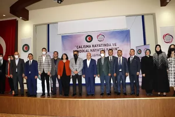 ÇANAKKALE - Hak-İş Başkanı Mahmut Arslan Çanakkale'de konuştu