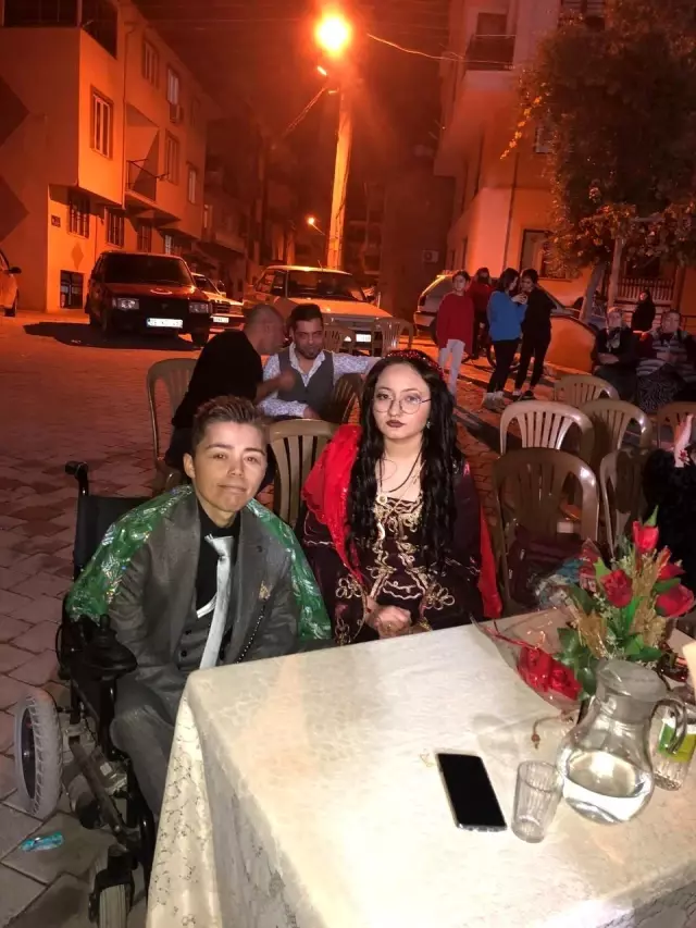 Son dakika haberleri | Aşk engel tanımadı... Genç kız aşık olduğu bedensel engelli gençle hayatını birleştirdi