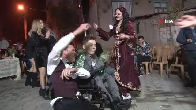 Son dakika haberleri | Aşk engel tanımadı... Genç kız aşık olduğu bedensel engelli gençle hayatını birleştirdi