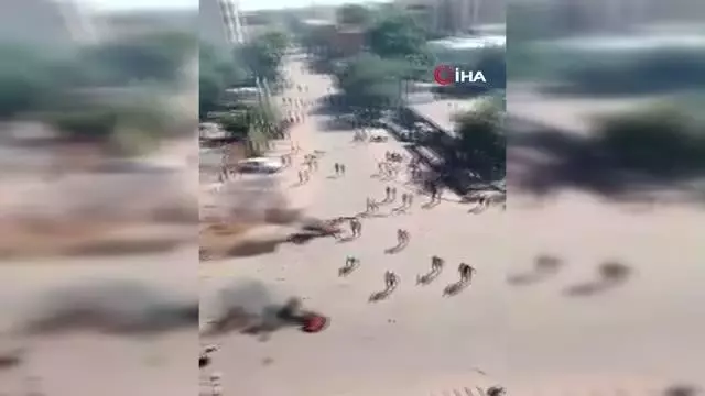 Son dakika haber: Burkina Faso'da halk artan terör saldırıları nedeniyle hükümeti protesto etti