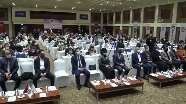 ÇANAKKALE - Hak-İş Başkanı Mahmut Arslan Çanakkale'de konuştu