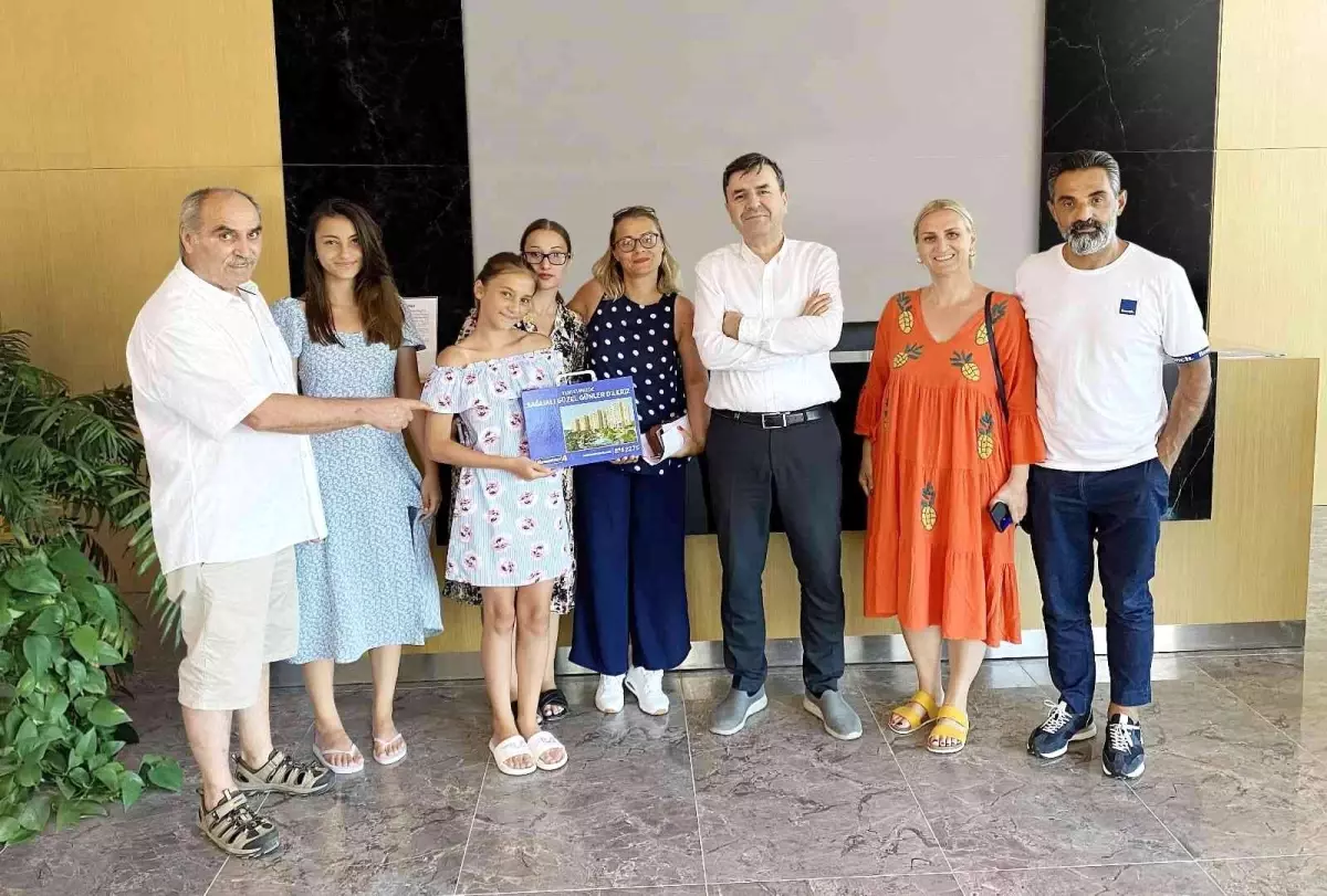 İhlas'ın 3 projesinde teslimat sevinci