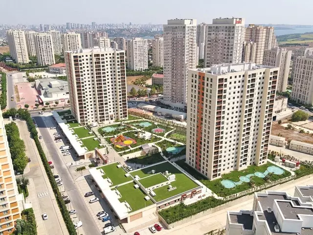 İhlas'ın 3 projesinde teslimat sevinci