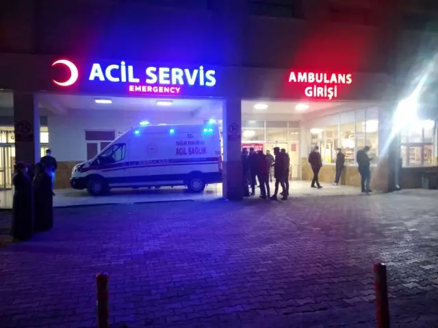 Kaza yapan arkadaşına yardıma gitti, traktörün altında kalıp hayatını kaybetti
