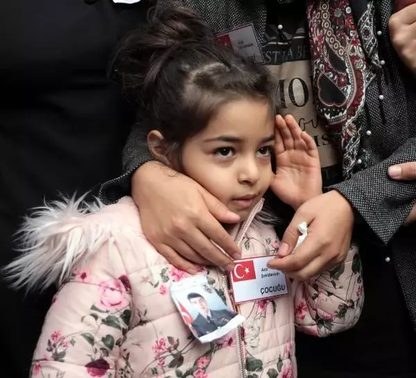 Son dakika haberleri | Şehit Uzman Çavuş Savaş Dinç, son yolculuğuna uğurlandı
