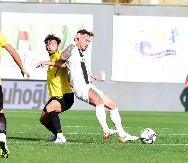Denizlispor deplasmandan 1 puanla dönüyor