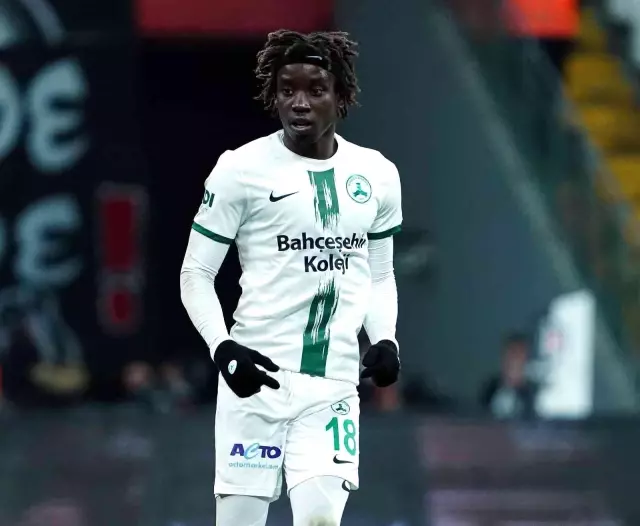 Spor Toto Süper Lig: Beşiktaş: 0 GZT Giresunspor: 0 (Maç devam ediyor)