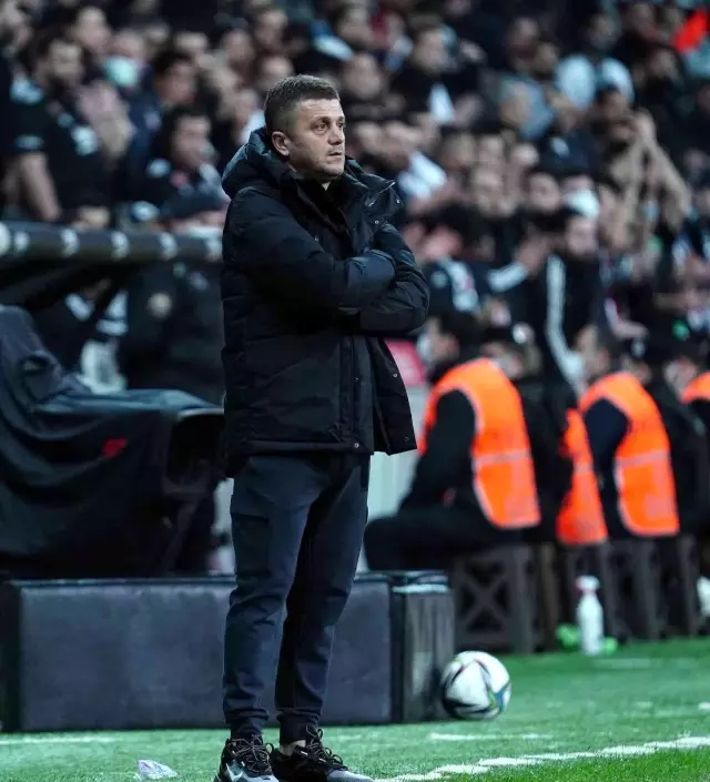 Spor Toto Süper Lig: Beşiktaş: 0 - GZT Giresunspor: 1 (İlk yarı)
